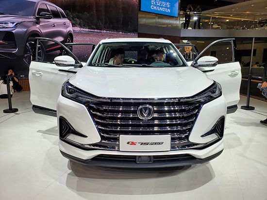 ƷSUV L(zhng)CS75Plusʽ