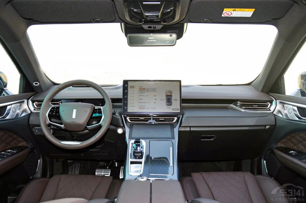 ĦDHT-PHEV M5ONExl