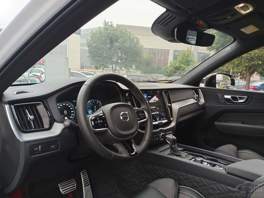 ֠XC60(du)ȄPXT5 ]