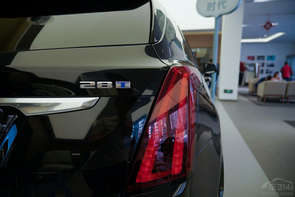 ֠XC60(du)ȄPXT5 ]