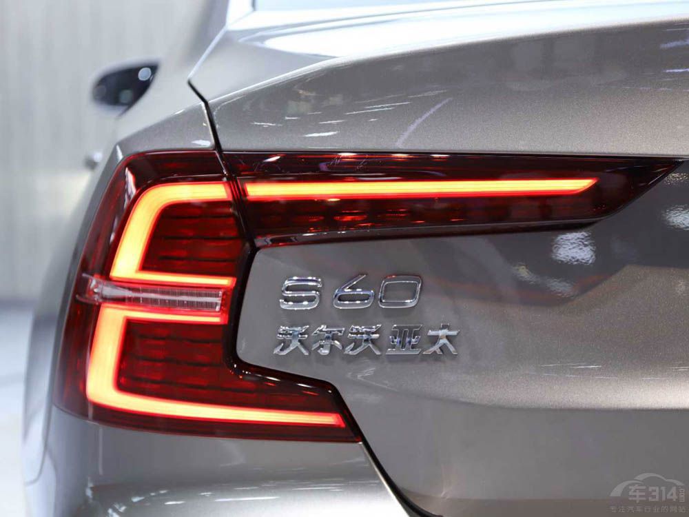 PҲܸS60e пɱ