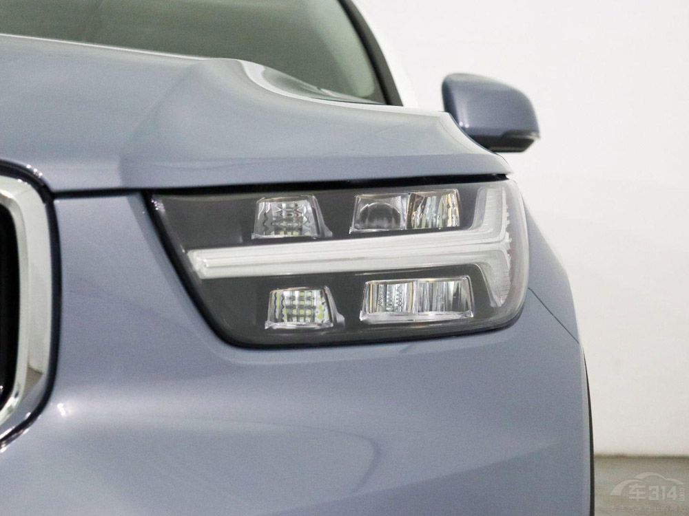 ϵcWA(du)Q XC40CR-Vôx