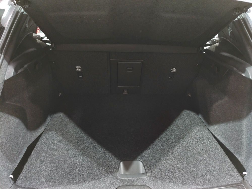 ϵcWA(du)Q XC40CR-Vôx