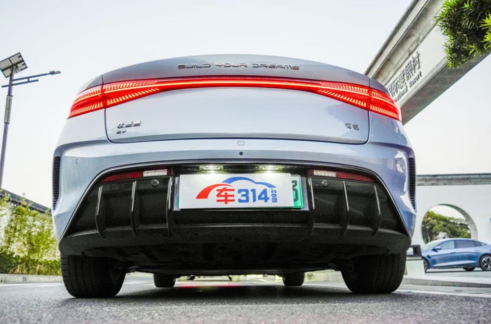 Model 3r㲻i3զx