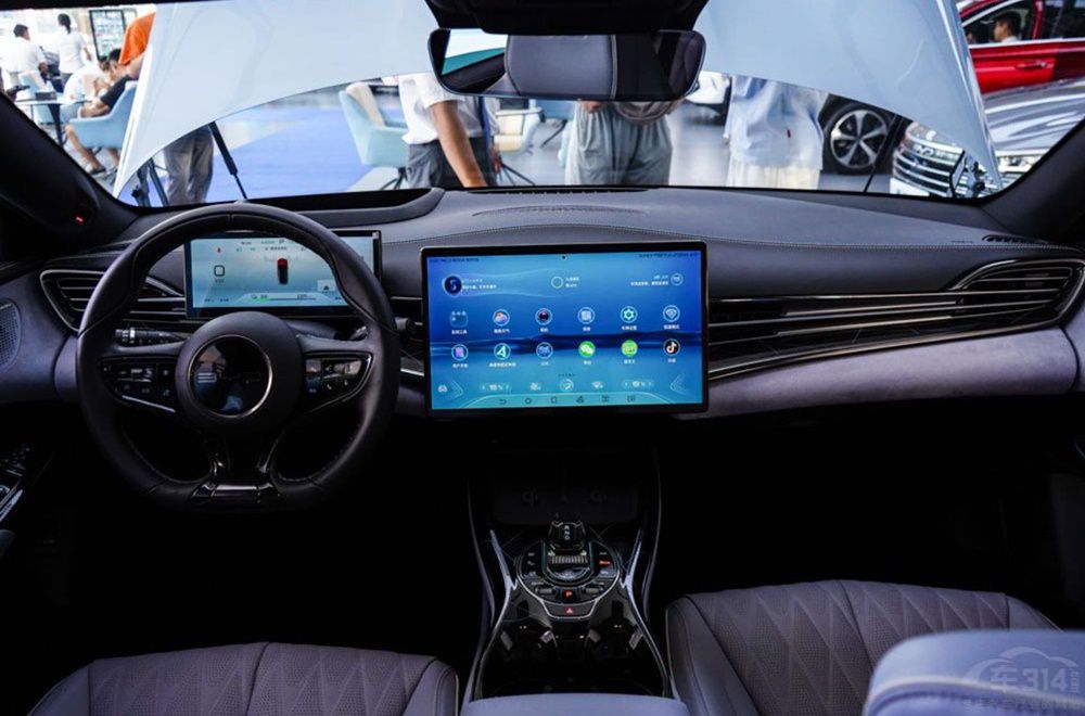 Model 3r㲻i3զx