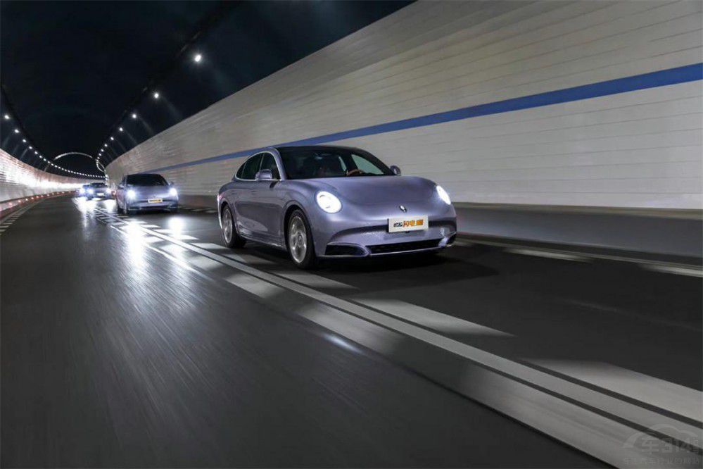 ˹Model 3ϚWW؈ l