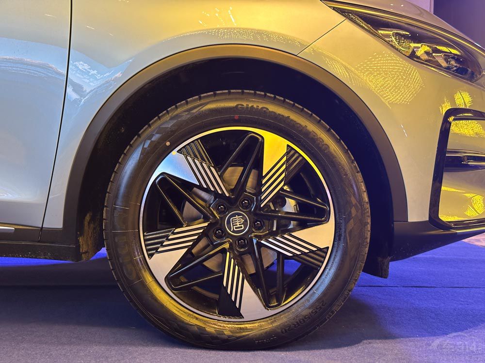 fCR-V DM-ix