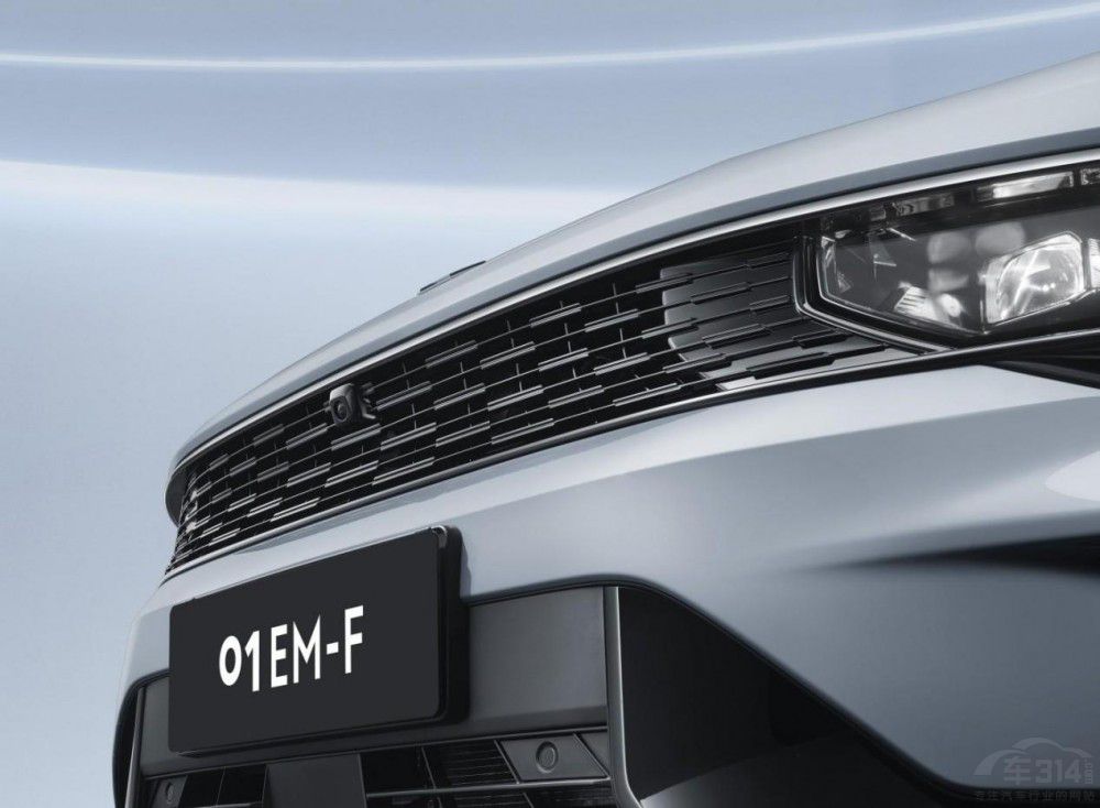 ϵSUV I(lng)01 EM-FЩ(yu)