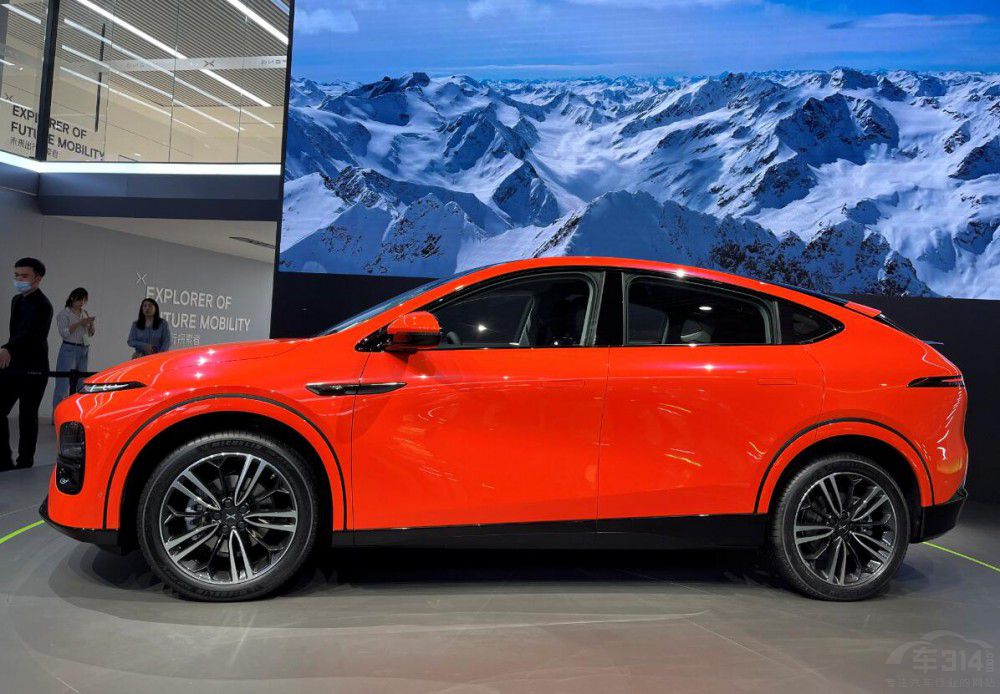 ɶ܇չԃr(ji)SUV20f(wn)Ԫ+(j)
