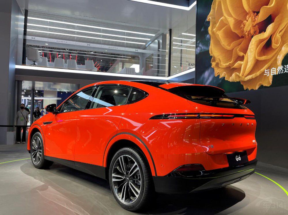 ɶ܇չԃr(ji)SUV20f(wn)Ԫ+(j)