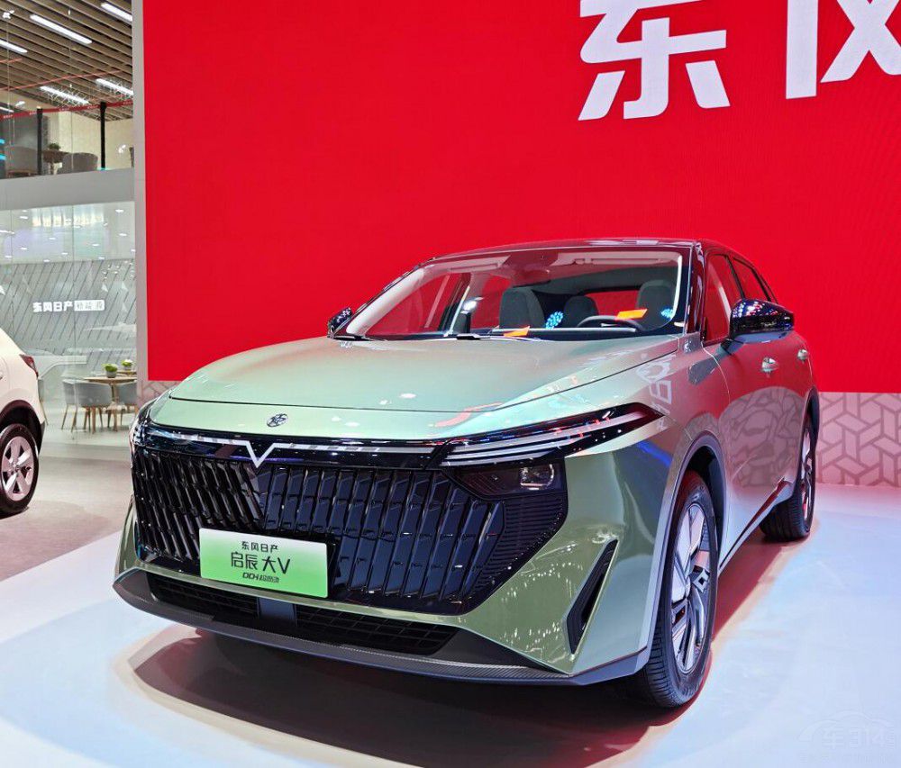 ɶ܇չԃr(ji)SUV20f(wn)Ԫ+(j)