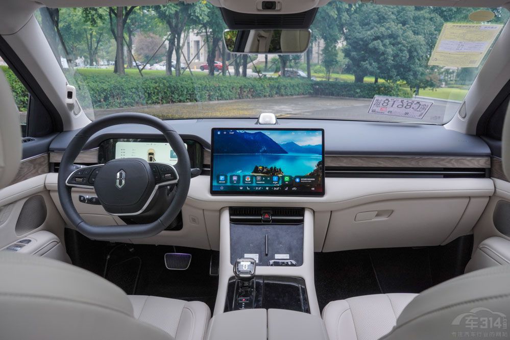 V܇չ Щ܇ܱ˹Model Y