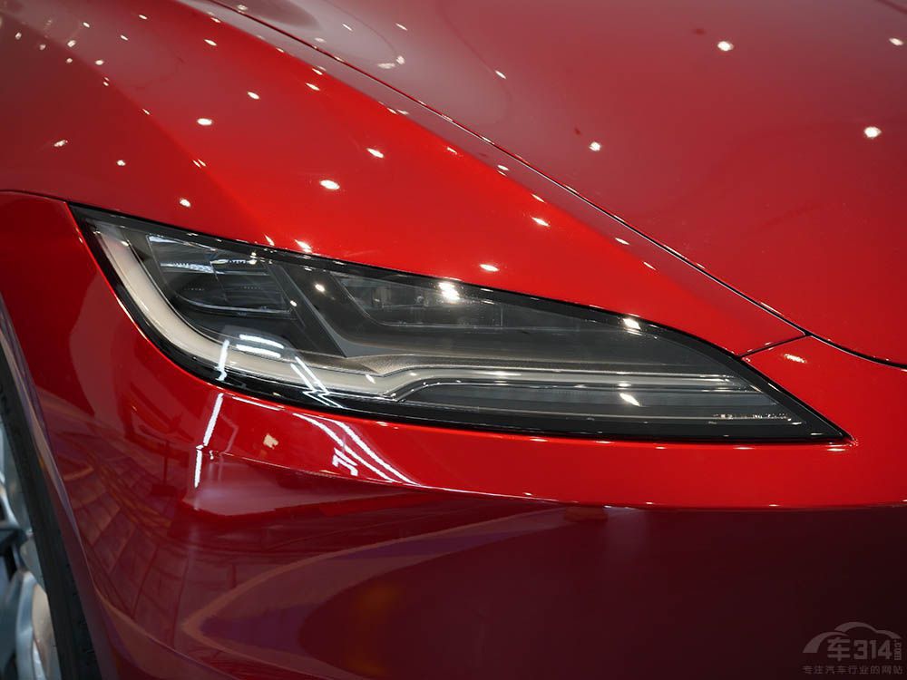Model 3ǽS7 lǼI܇֮