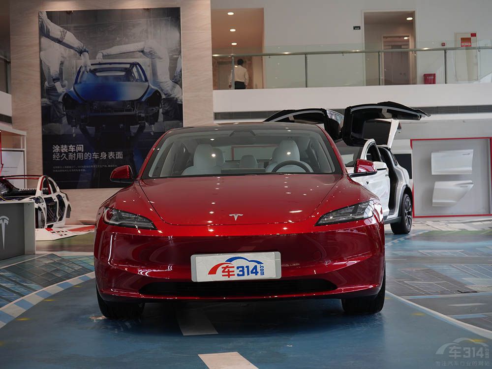 Model 3ǽS7 lǼI܇֮