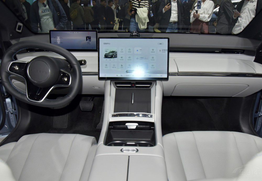 Model 3ǽS7 lǼI܇֮
