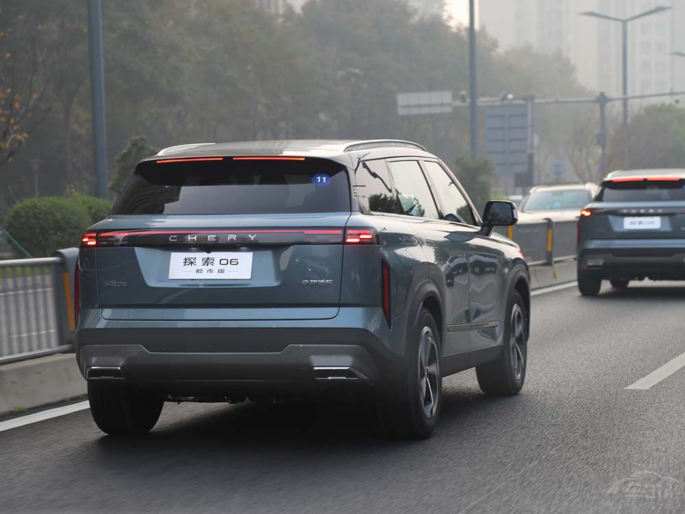 ԃr(ji)ȇ(gu)a(chn)SUV̽06аu