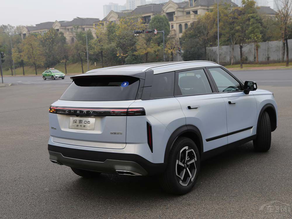ԃr(ji)ȇ(gu)a(chn)SUV̽06аu