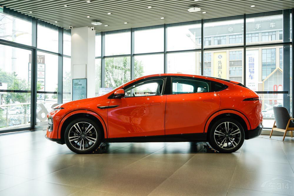 Pc2023ذSUV ǼLS6N
