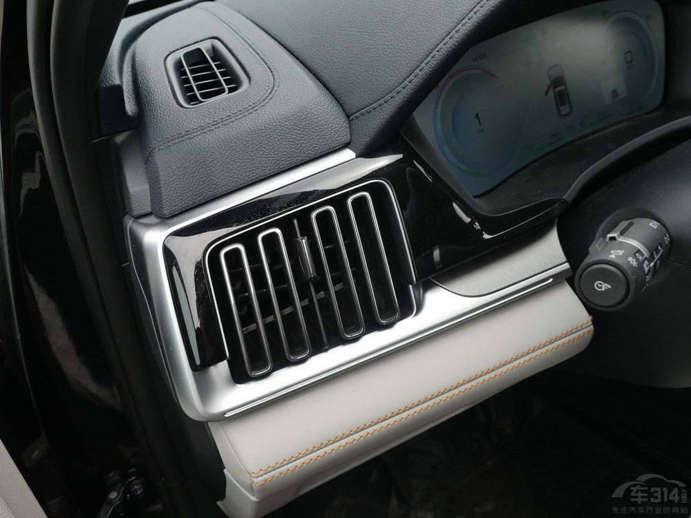 15-30f֮gֵu3a(chn)SUV