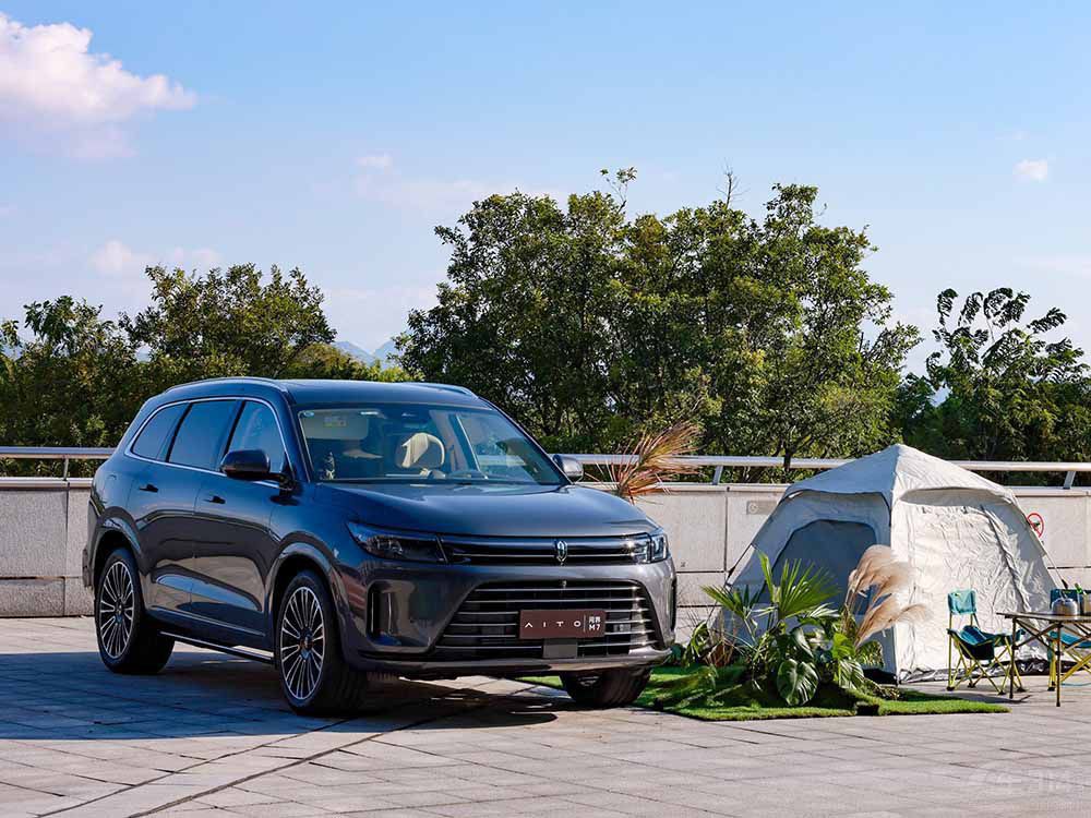 30fԪ(ni)SUV M7bbI(lng)