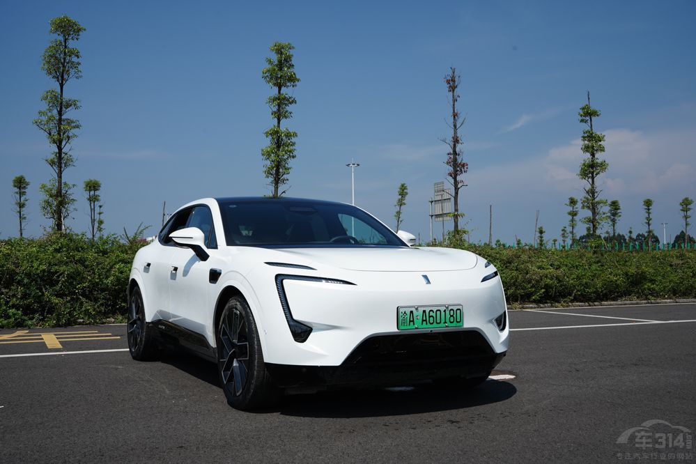 2024x܇߀BBA@SUV