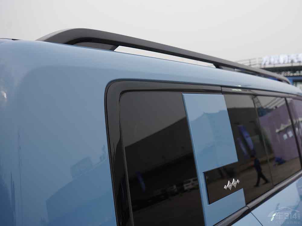 ӲSUV̹400 Hi4-Tȷ̱5