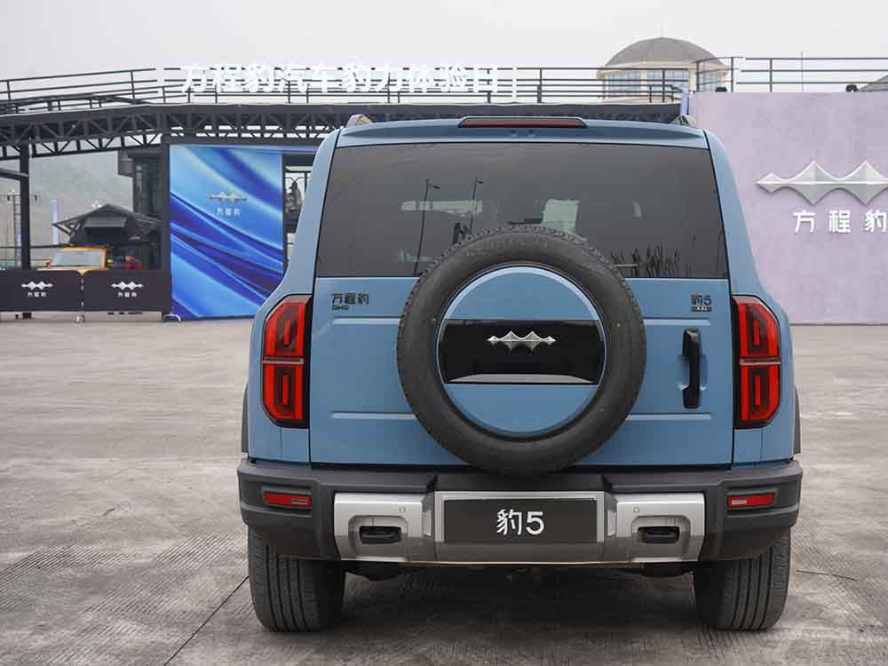 ӲSUV̹400 Hi4-Tȷ̱5