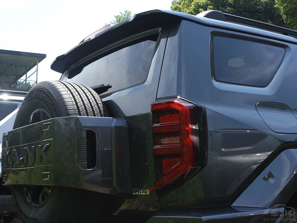 ӲSUV̹400 Hi4-Tȷ̱5