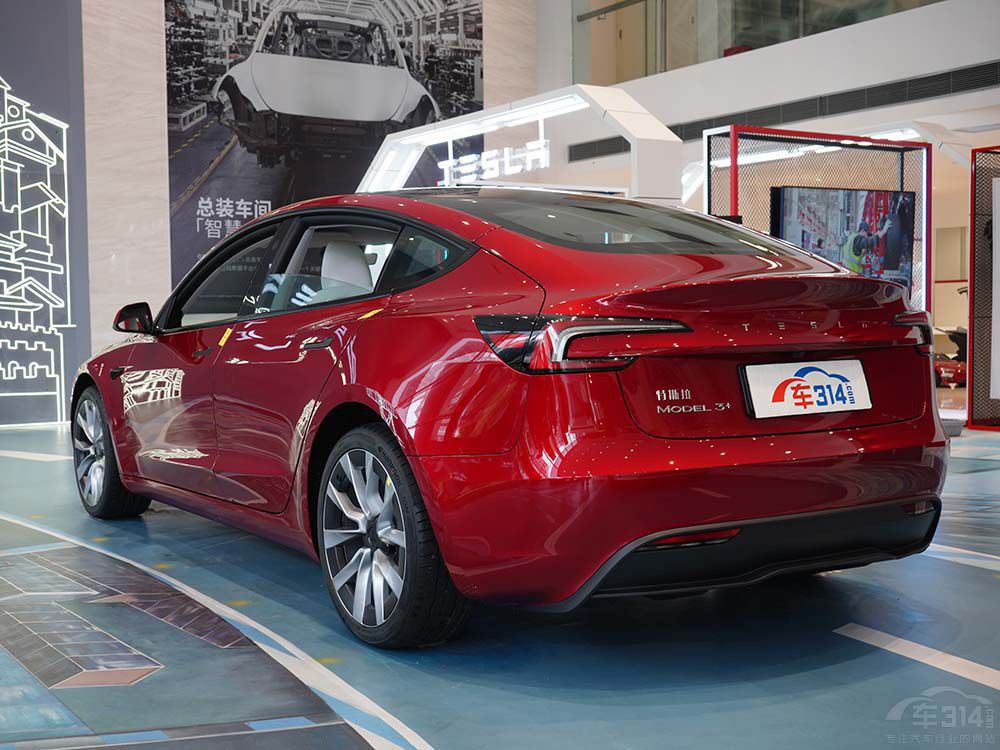 ȁϝhc˹Model 3ж