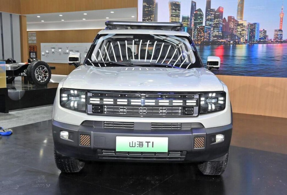 °3SUV܇|(zh)뚢BBA 