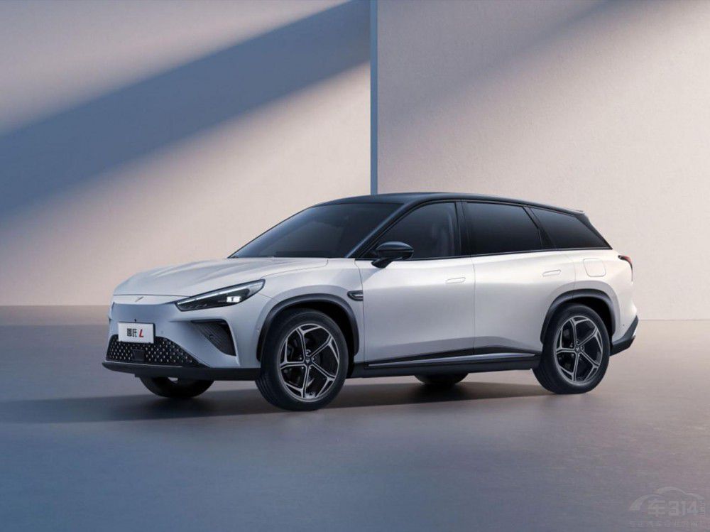 Pc15fSUV