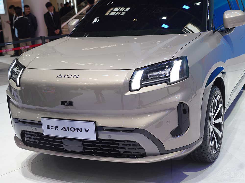ȁL DM-iI(lng)7SUV 