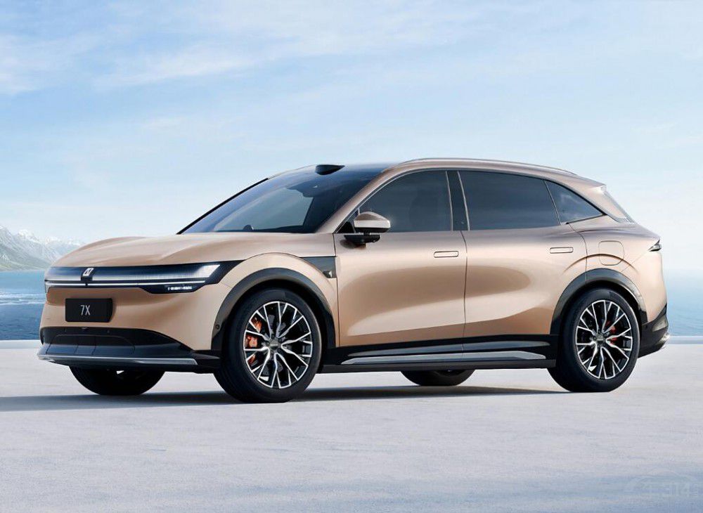 ɶ܇չװl(f)SUV°˚
