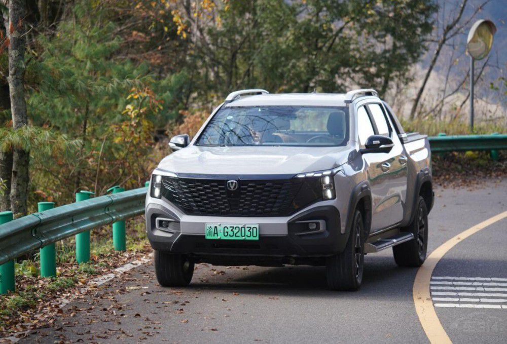 ͨ{һǵSUV