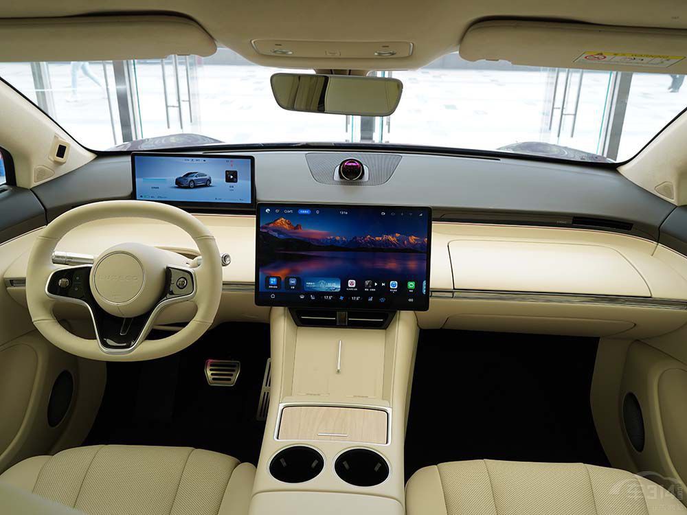 MMǽR7Model Y°