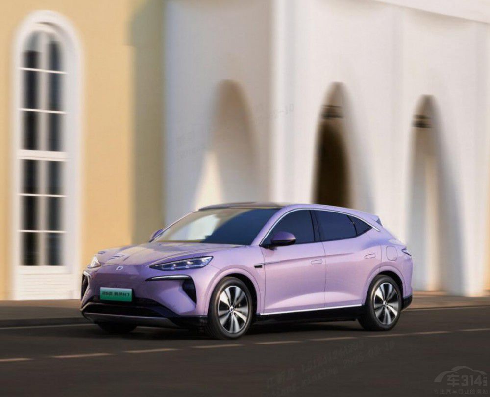 30fA(y) @׿µġ󱭡SUV