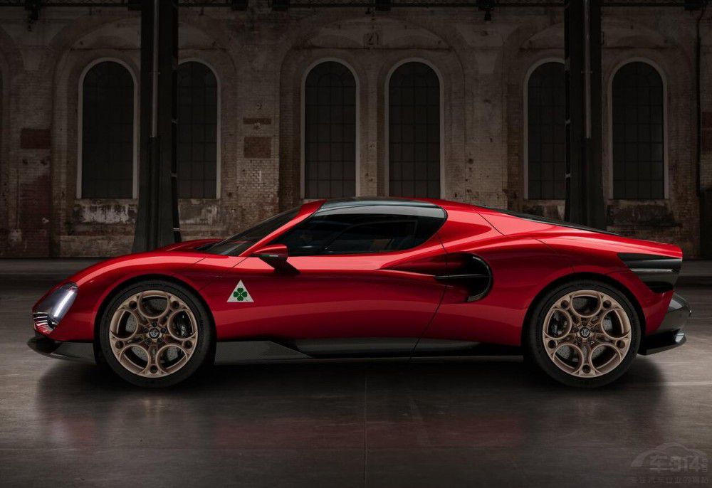 F(xin)Ϳ_ܚW33 Stradale