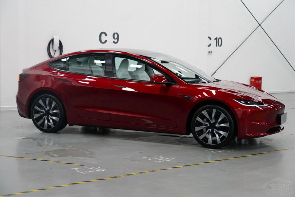 ˹Model 3°(gu)(ni)ʽ_