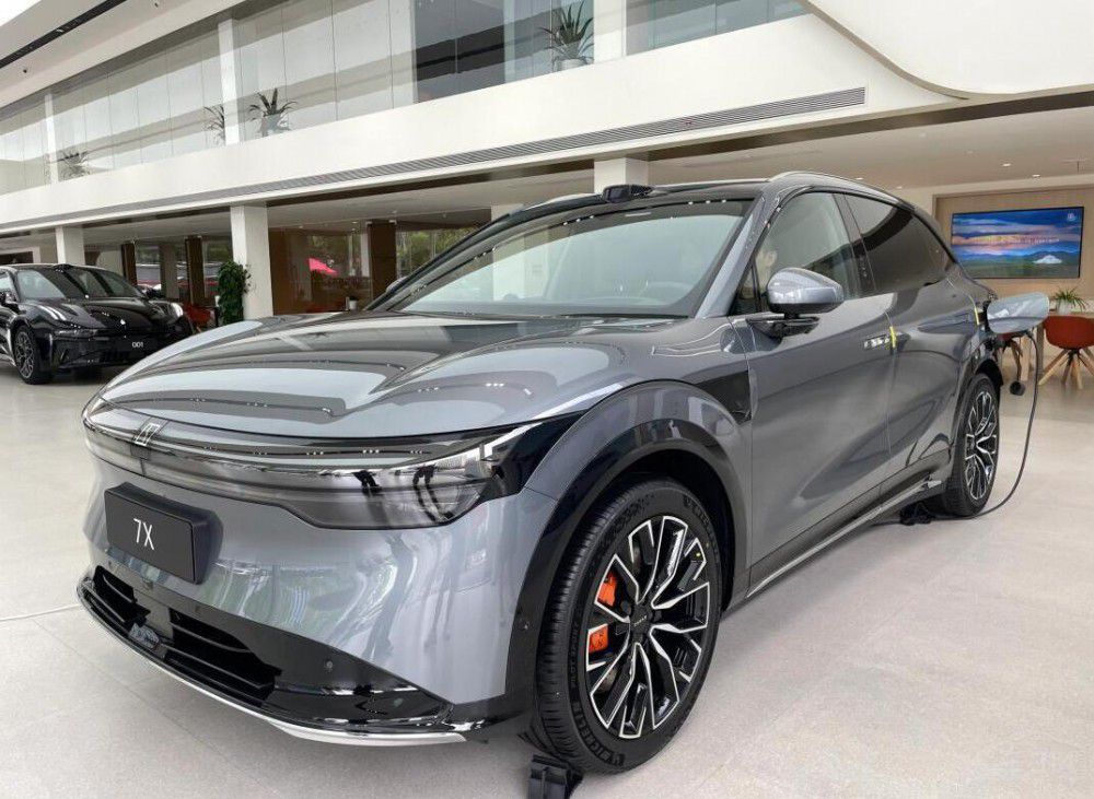ˡëY@׿ SUV ֵ