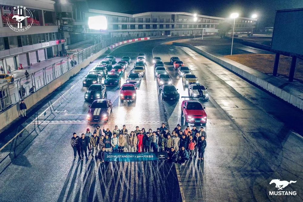 MustangBm(x)pT܇N܊