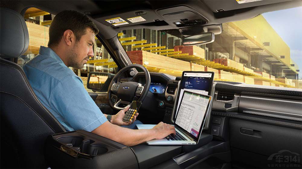 ؼ늄ƤF-150 LightningʽͶa(chn)