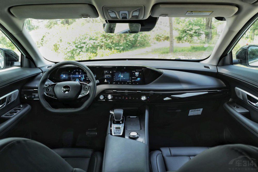 13f߶˻SUV40fԽ