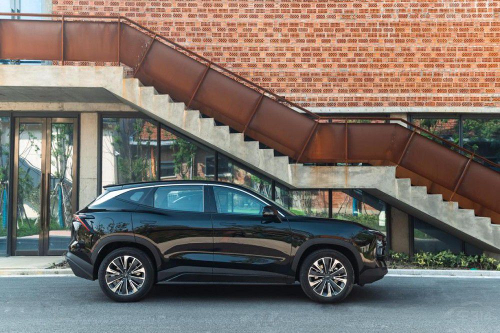 A(j)SUV¾u;ʥʽ