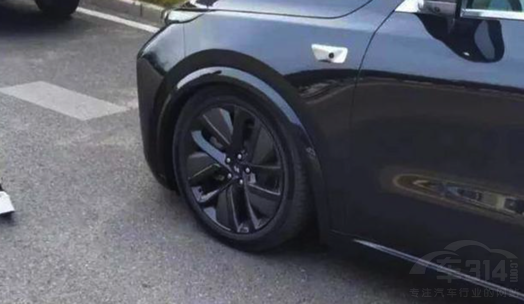Сi¼500f(wn)üSUV