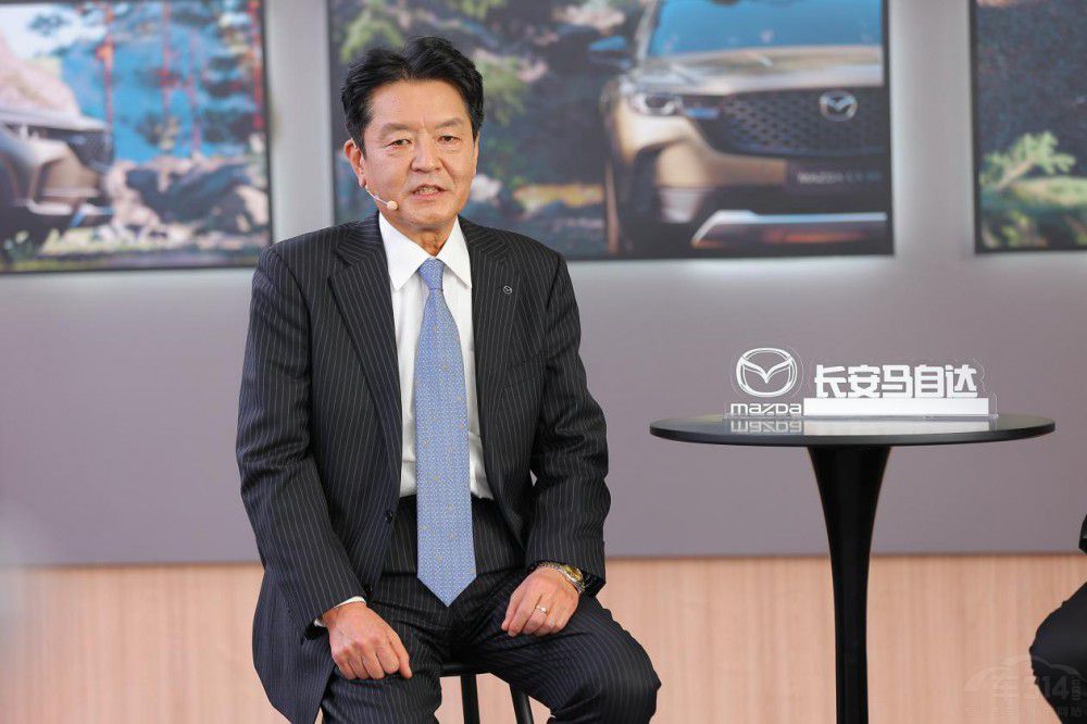 LR_(d)MAZDA CX-50Ʒbʽ