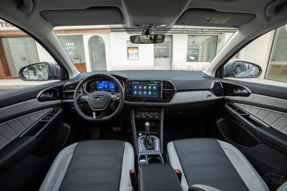 ½_(d)SUV½_(d)VS7 ABTװl(f)