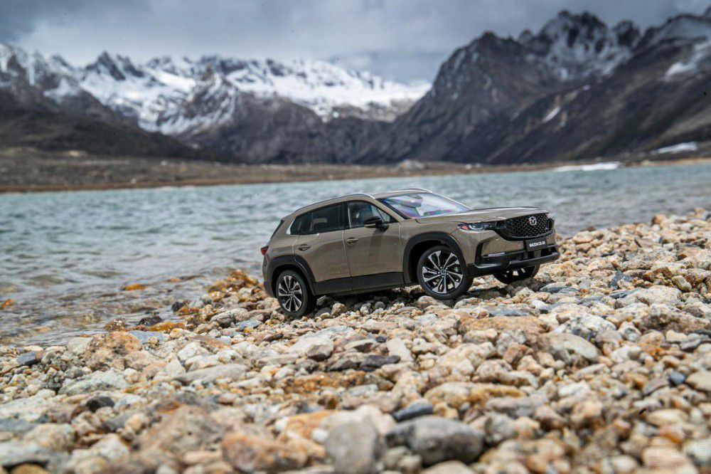 CX-50Ҳۃrʽl(f) RAV4/CR-Vc