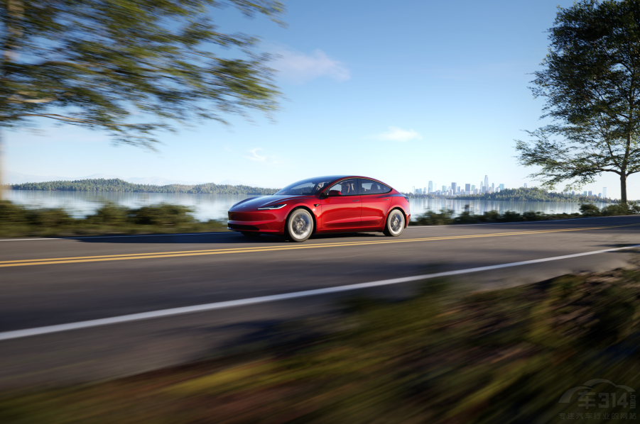 H܇r+{˘Ȥ Model 3 °u