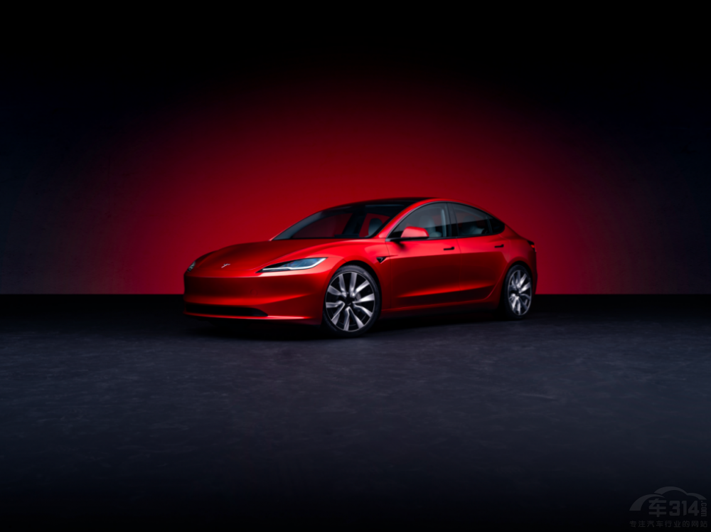 H܇r+{˘Ȥ Model 3 °u